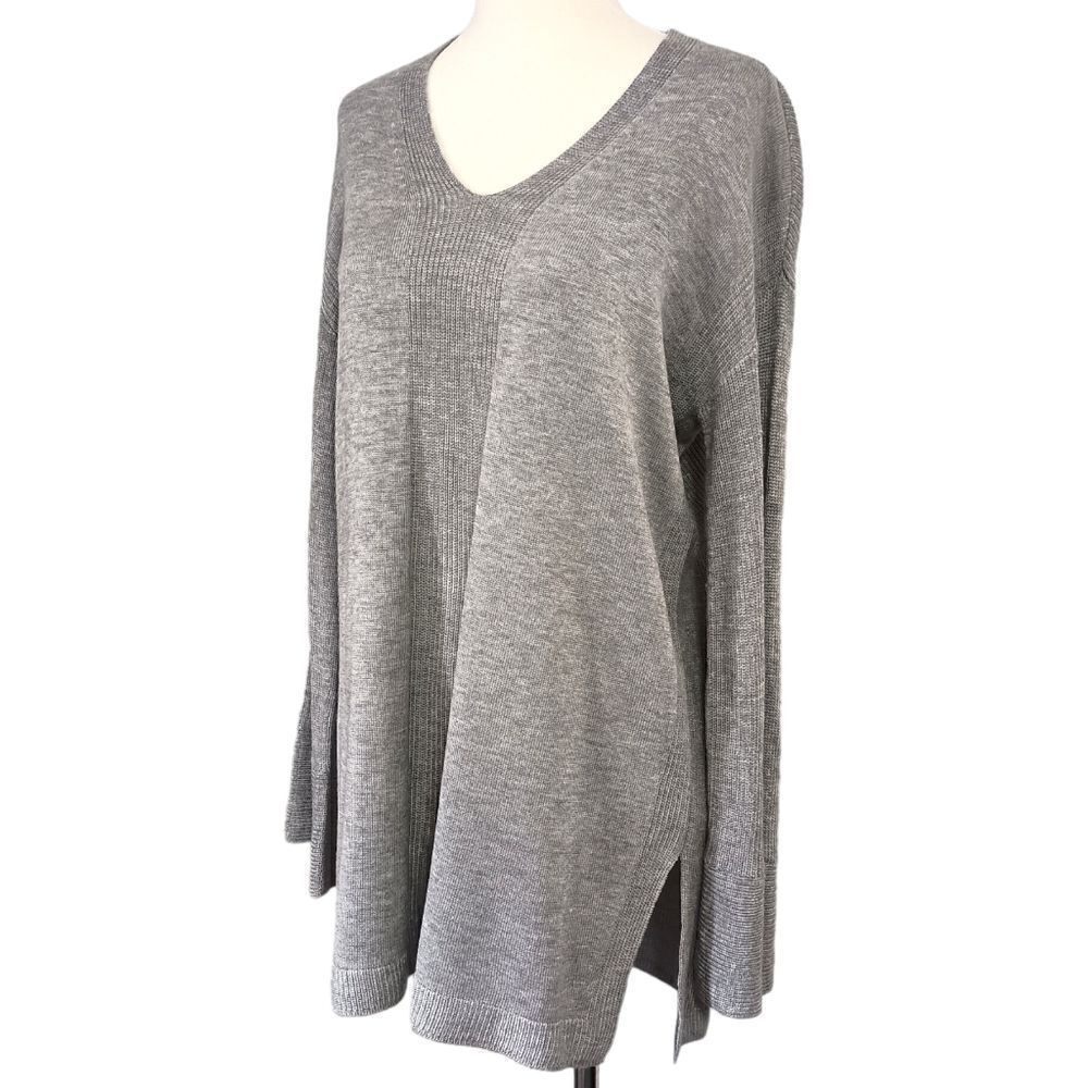 Joan Vass Cashmere Cozy Sweater M Relaxed Gray Bell Sleeves V Neck Quiet Luxury - Picture 5 of 16
